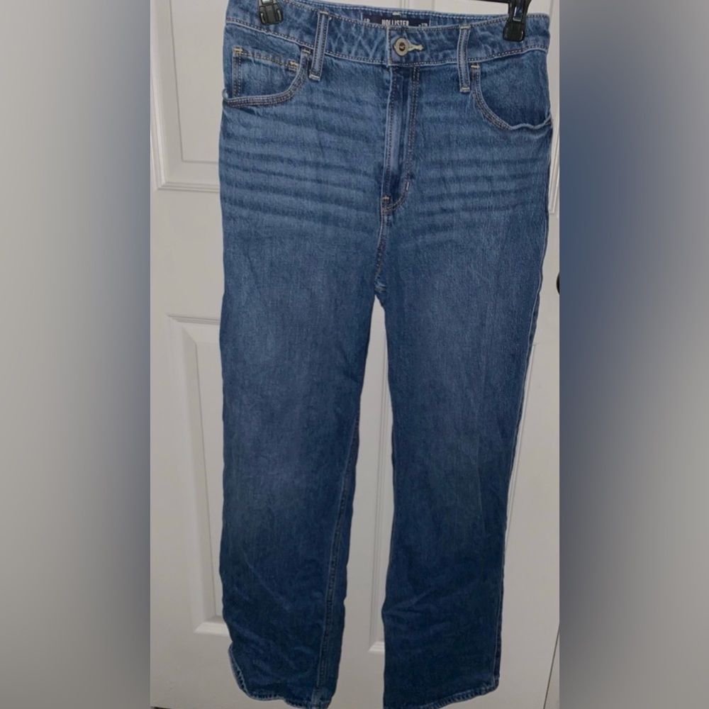 Hollister Ultra High-Rise Dad Jeans